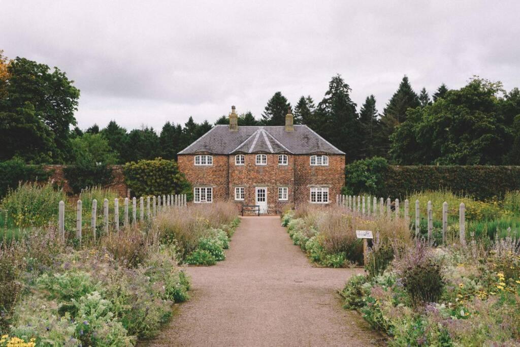 Garden Cottage, سانت جاتين ديه بوا المظهر الخارجي الصورة